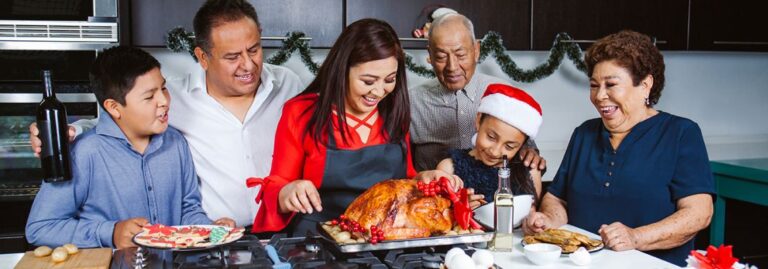 The Pulse on How Hispanics Celebrate the Holidays